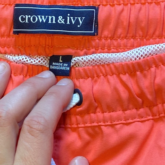 Crown & Ivy mens swim trunks - Picture 3 of 5